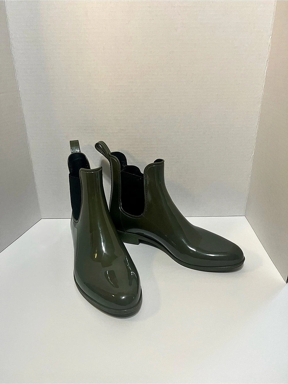 J.Crew Chelsea Rain Boots in Green US 10 Like New